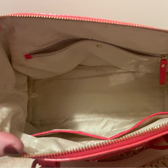 Kate Spade Coral Purse - Picture 14 of 15